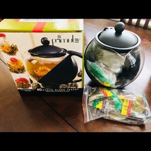 Primula Other - New Glass teapot with 12 flowering teas included Primula Other - New Glass teapot with 12 flowering teas included